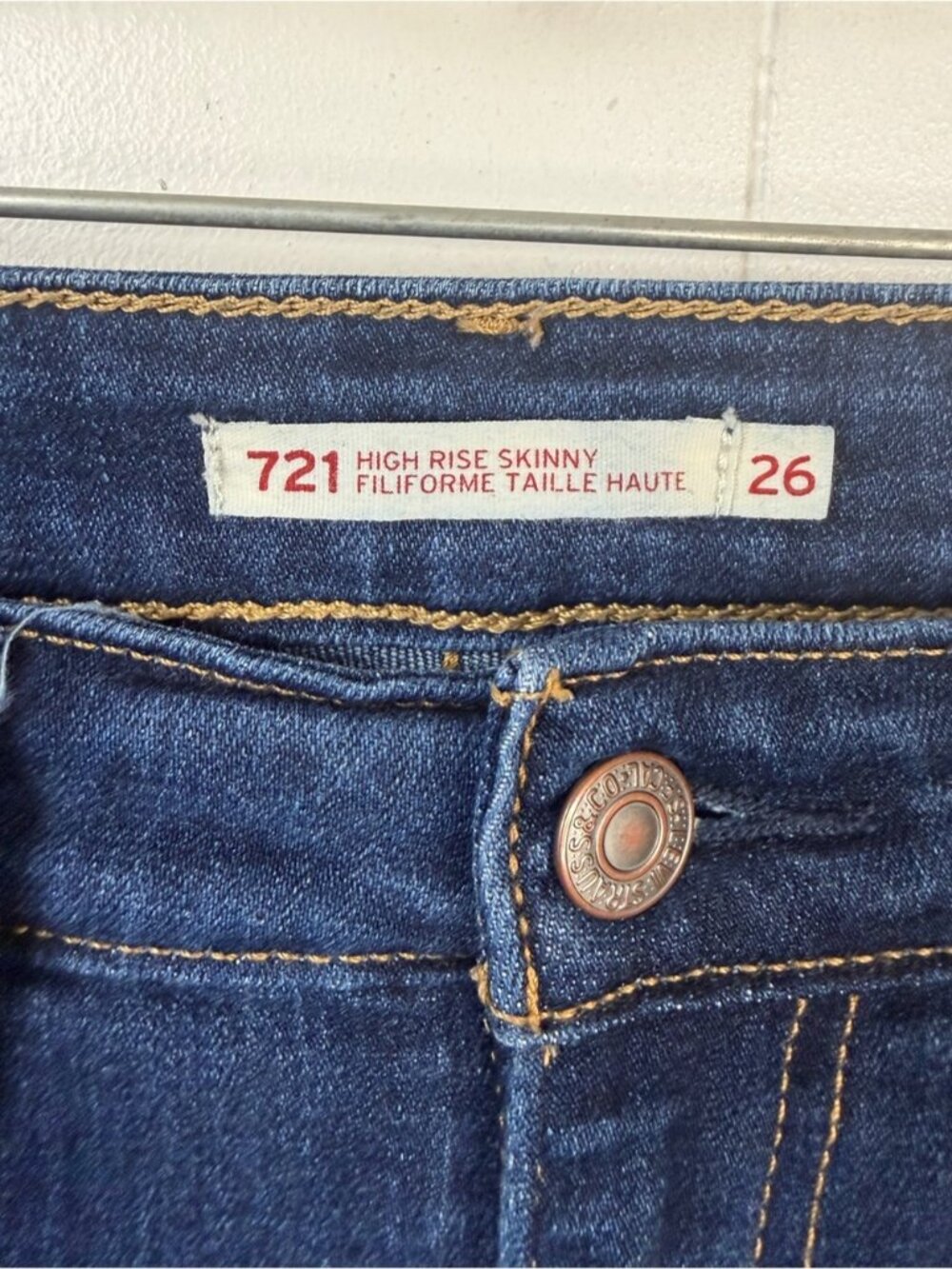 Levis 721 High Waisted Rise Skinny Jeans Stretchy Dark Wash Blue Denim size 26 - Picture 7 of 13